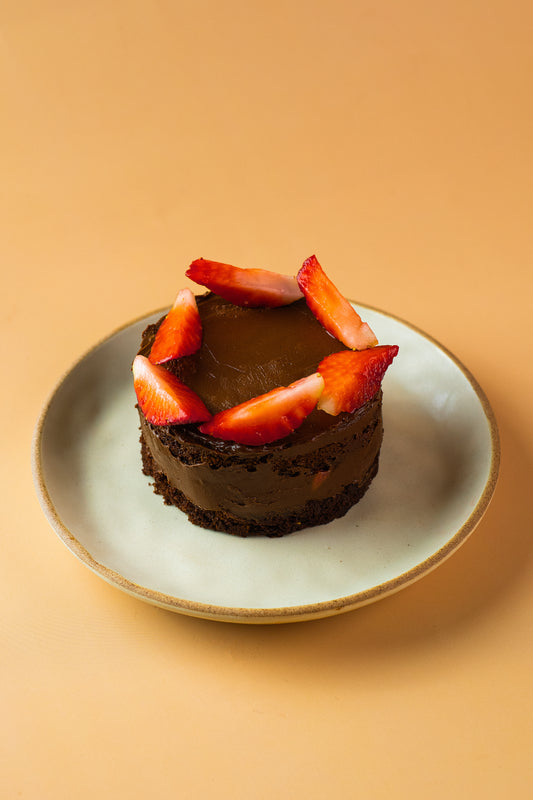 Fresh Strawberry Chocolate Cake